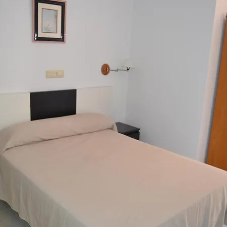 Miramar فندق La Línea de la Concepción
