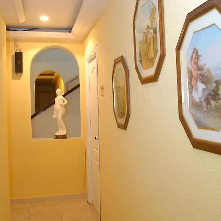 Miramar فندق La Línea de la Concepción