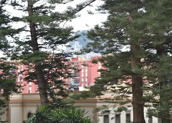 Hotel Miramar La Línea de la Concepción